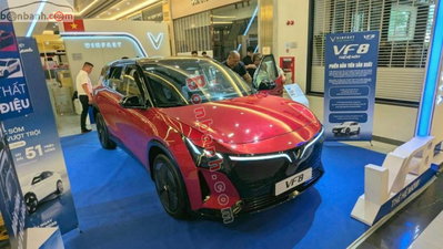 Xe VinFast VF8 Plus 2026