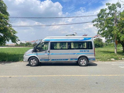 Ford Transit Luxury 2015 Bạc 16 chỗ
