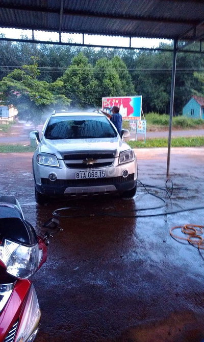 Chevrolet Captiva Bạc