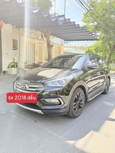 Hyundai SantaFe 2018 Dầu Đen 7 chỗ