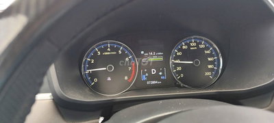 Mitsubishi Xpander Premium 2024 Trắng 70.000 km