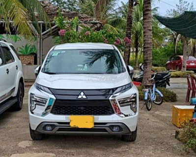 Mitsubishi Xpander Premium 2024 Trắng