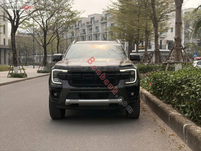 Xe Ford Everest Wildtrak 2.0L 4x4 AT 2023
