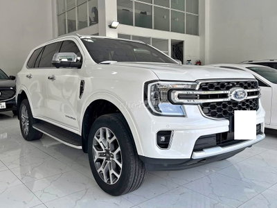 🔹 Ford Everest Titanium 2.0L 4x2 2024 Trắng, 1 Chủ