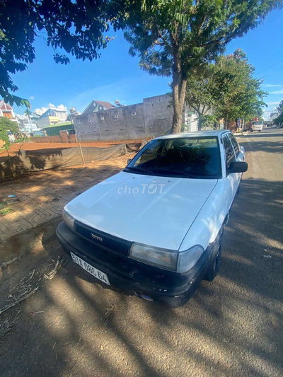 Toyota Corolla 1990 Số sàn Trắng