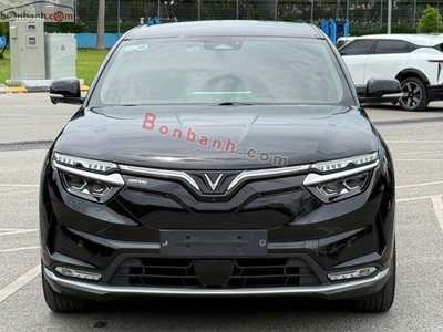 Xe VinFast VF8 Eco AWD 2024