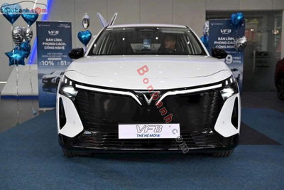 Xe VinFast VF8 Plus 2026