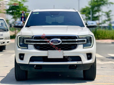 Xe Ford Everest Titanium 2.0L 4x2 AT 2022
