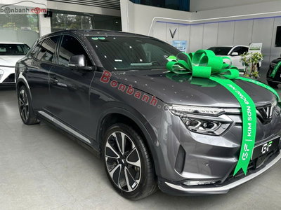 Xe VinFast VF8 Plus AWD 2023