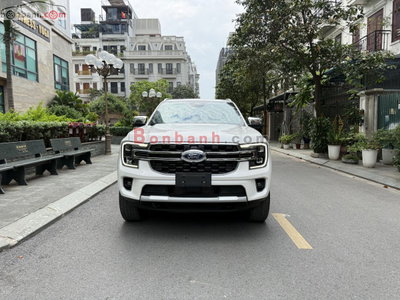 Xe Ford Everest Titanium Plus 2.0L 4x4 AT 2024