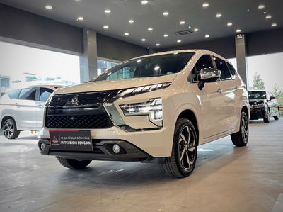 Mitsubishi Xpander 2023 Premium - Trắng- 24.000km