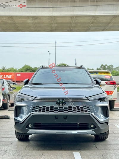 Xe 
			
							Toyota Corolla Cross 
						1.8V 
						2025
