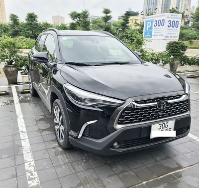 Toyota Corolla Cross T9.2020 1.8V đi 31.000 km