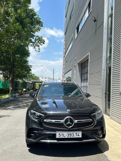 Mercedes Benz GLC 300 2024 - 1500 km Chính hãng