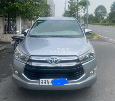 Toyota Innova 2017 2.0V - 165000 km