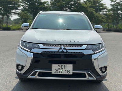 Mitsubishi Outlander 2.0 Premium  sx2021