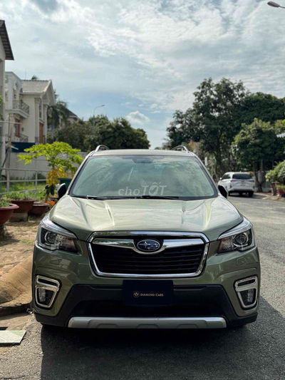 Subaru Forester iS EyeSight hiếm trên thị trường