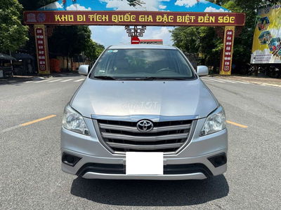 Toyota INNOVA 2.0E cuối 2014 form mới 2015, số tay
