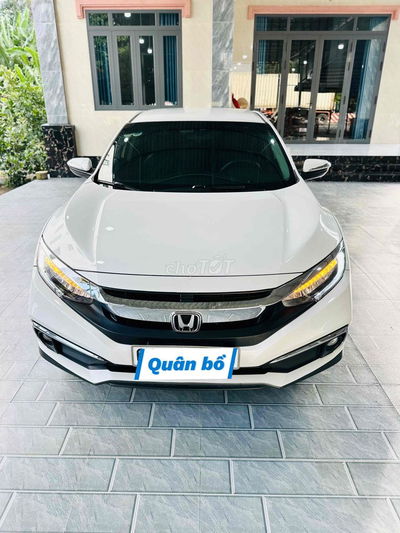 Honda Civic 2019 G - Km-49.000 Full Đồ Chơi