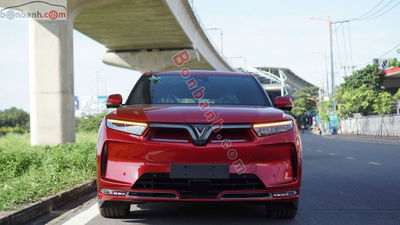 Xe 
			
							VinFast VF9 
						Plus 
						2023