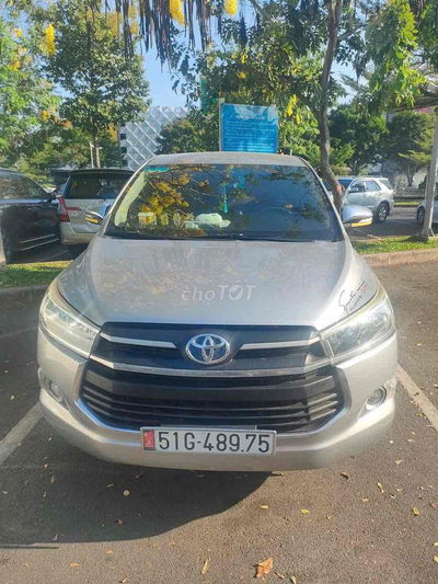 Toyota Innova 2017 2.0E - 120000 km