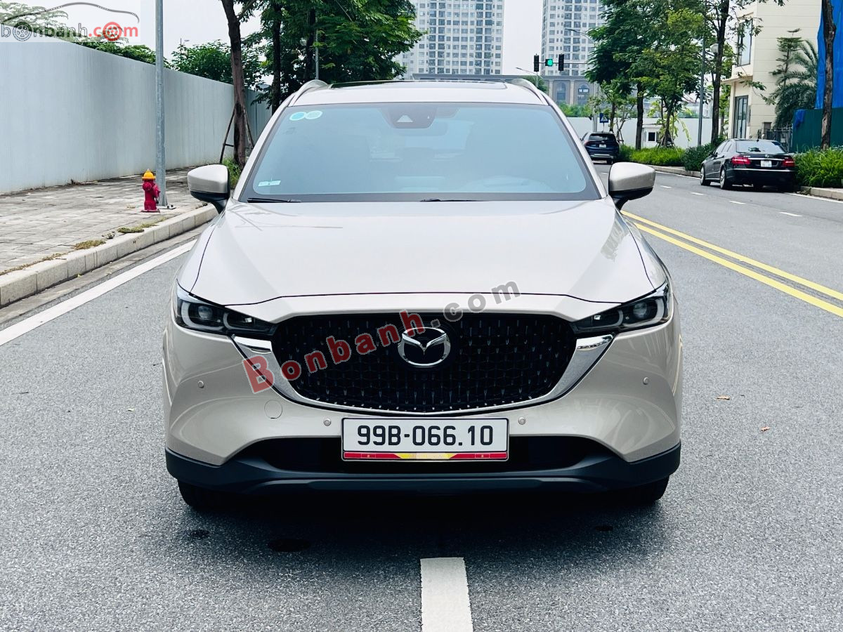 Xe 
			
							Mazda CX8 
						Premium 2.5 AT 
						2025