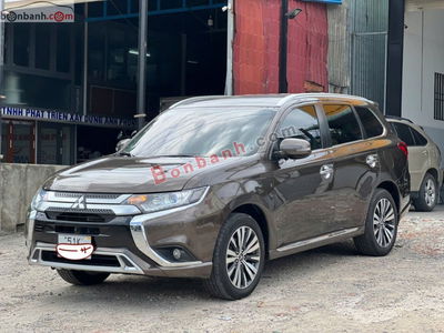 Xe 
			
							Mitsubishi Outlander 
						2.0 CVT 
						2022