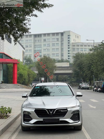 Xe 
			
							VinFast Lux A 2.0 
						Premium 2.0 AT 
						2019