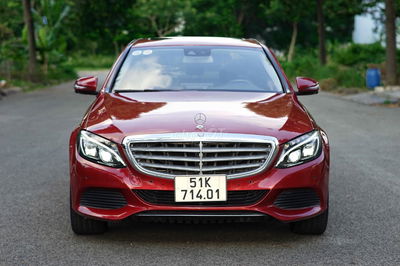 Mercedes C250 Exclusive model 2017 đi ít rất đẹp
