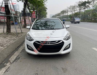 Xe 
			
							Hyundai i30 
						1.6 AT 
						2013