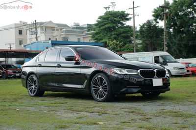 Xe 
			
							BMW 5 Series 
						520i 
						2023