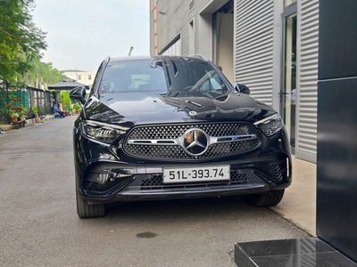 XE LƯỚT HÃNG-Mercedes Benz GLC 300 4Matic 7500 km