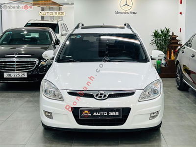 Xe 
			
							Hyundai i30 
						CW 1.6 AT 
						2010