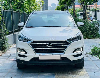Hyundai Tucson 2.0ATH sx 2021 màu trắng siêu đẹp