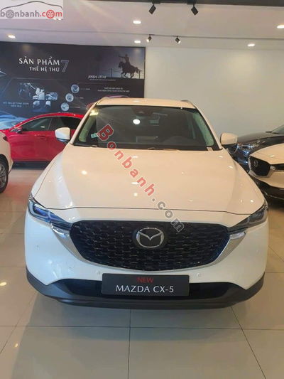 Xe 
			
							Mazda CX5 
						Luxury 2.0 AT 
						2025