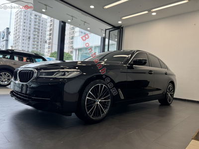 Xe 
			
							BMW 5 Series 
						520i 
						2023
