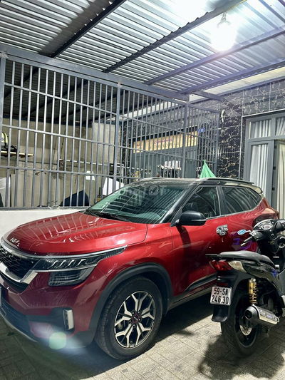 Kia Seltos 2021 Premium Đăng Ký 2022 Logo mới