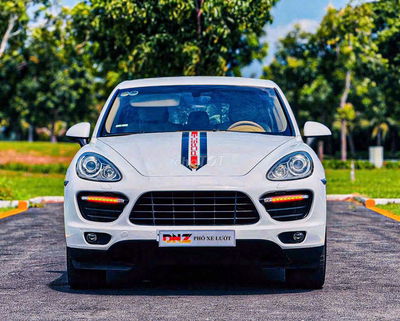 Siêu phẩm Porsche Cayenne Model 2014