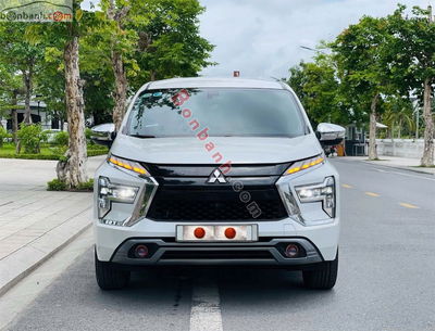 Xe 
			
							Mitsubishi Xpander 
						Premium 1.5 AT 
						2024