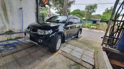 1070 2014 D 4x2 AT - 140000 km
