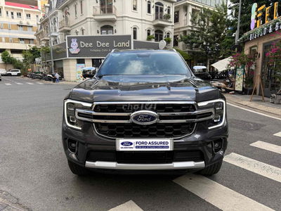Everest Titanium 4x4 2025/ còn thương lượng