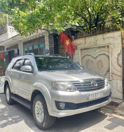 Toyota Fortuner 2013 2.7V 4x2 AT - 10000 km