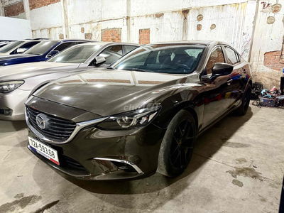 Mazda 6 2017 2.0 Premium - nhiều đồ chơi