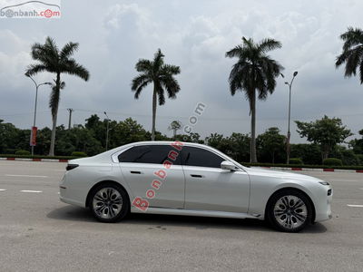 Xe 
			
							BMW 7 Series 
						740i Pure Excellence 
						2023