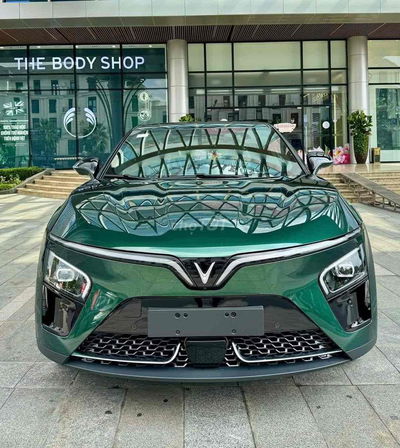 SỞ HỮU VF7 CHỈ 15%! CÒN LẠI ĐỂ NGÂN HÀNG LO!
