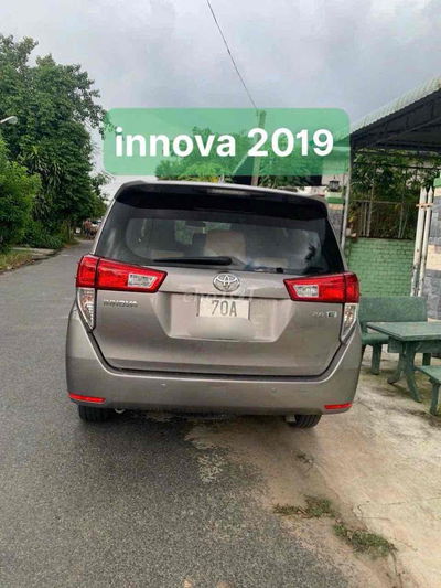 Toyota Innova 2019 2.0G - 90000 km