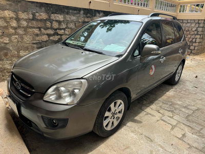 Kia Carens 2010 LX 1.6 MT - 132549 km