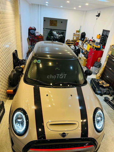 MINI 3 Door 2022 - 3200 km