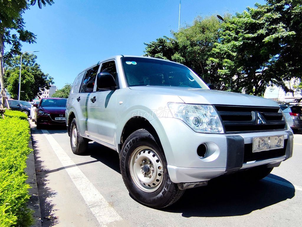 Mitsubishi Pajero 2010 3.0 2 cầu nhập Nhật