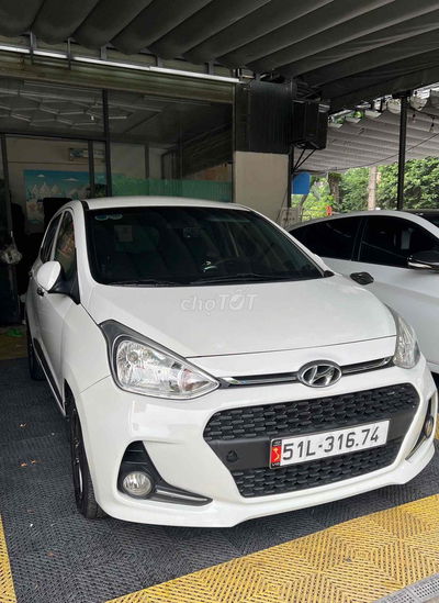 Hyundai Grand i10 2017 1.2 AT - 9 km
